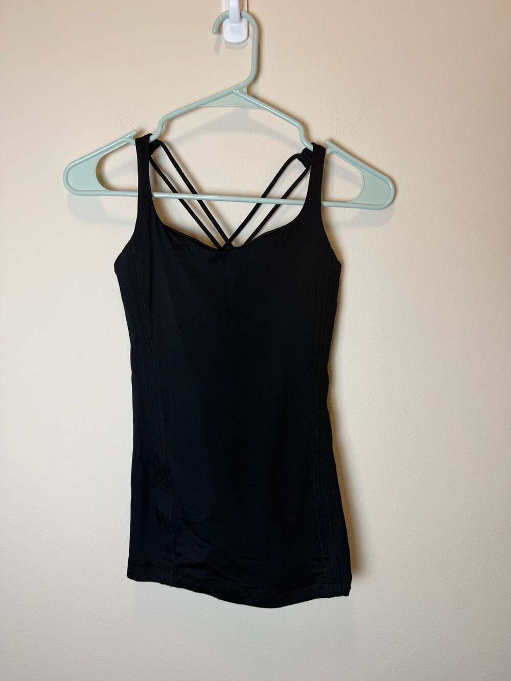 Lululemon Free To Be Tank Size 4 Black Athletic Workout Top
